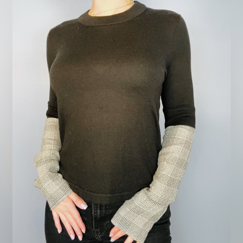 Drew sweater top